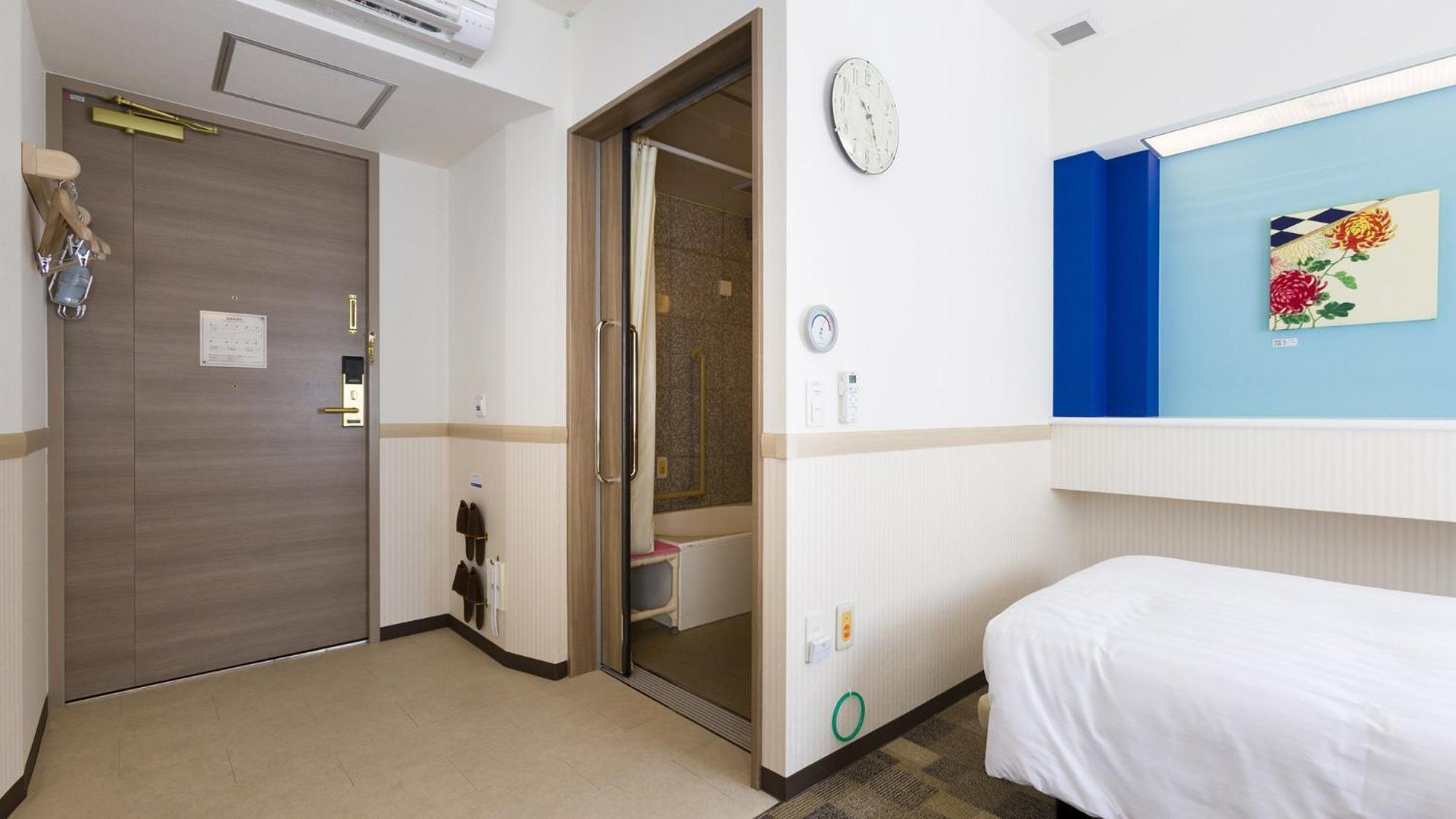 Toyoko Inn Shizuoka Eki Kita Guchi Room photo